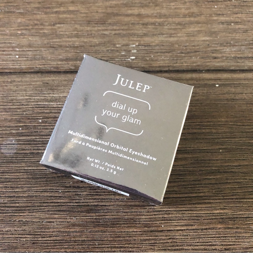 Julep Dial Up Your Glam multidimensional Orbital Eyeshadow in color Eclipse